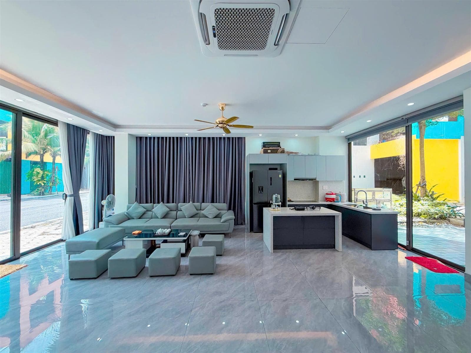 Sofa tầng 1